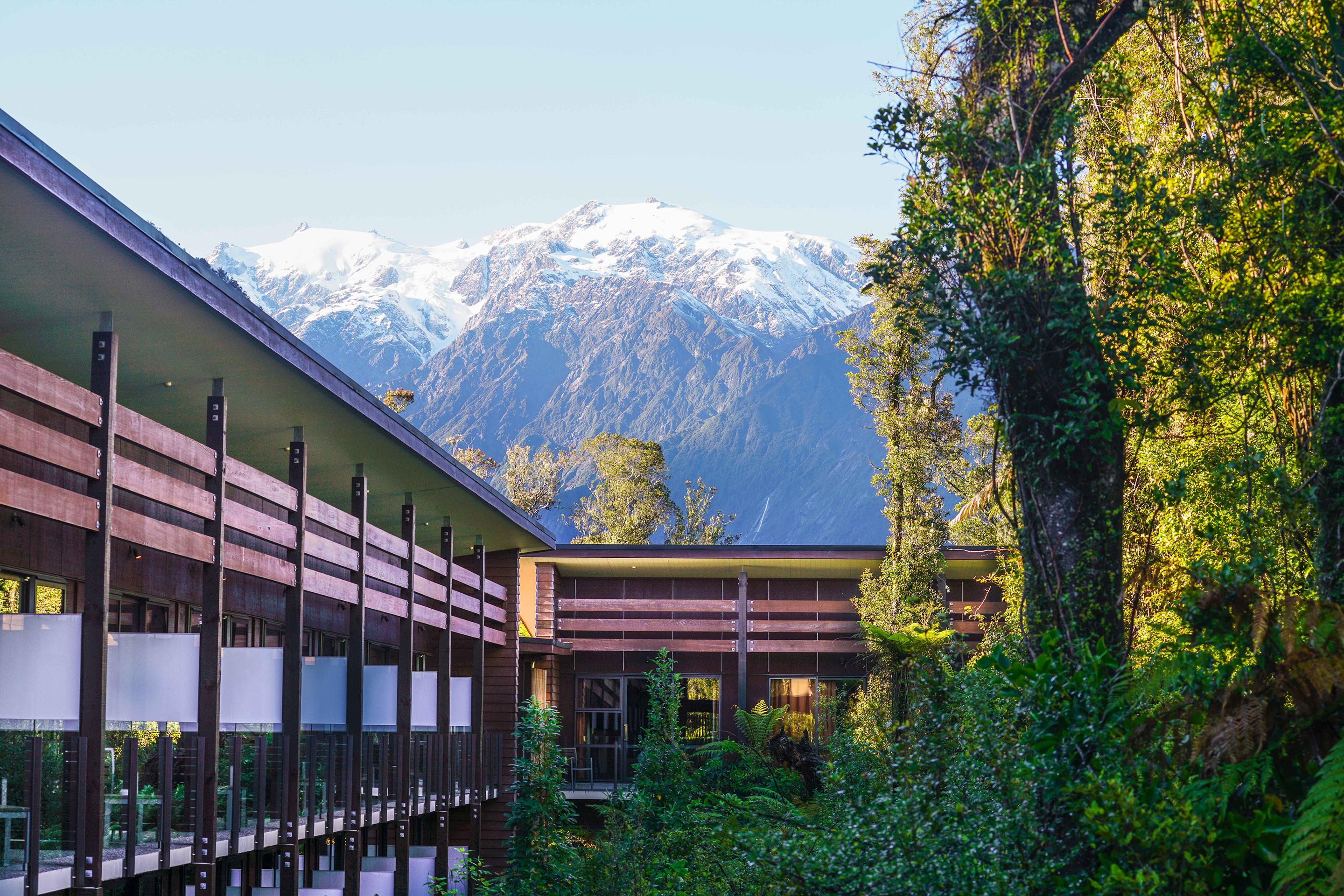 Legacy Te Waonui Hotel Франц Джоузеф Екстериор снимка