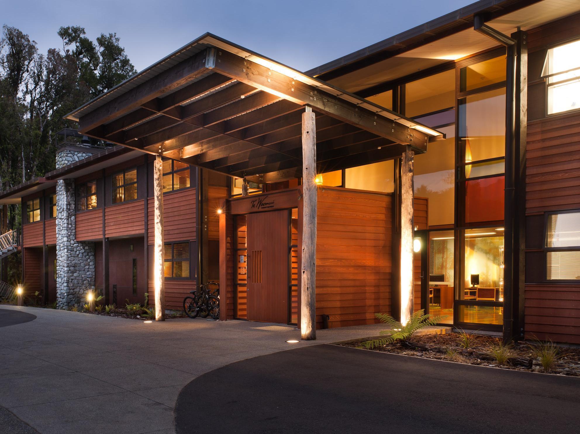 Legacy Te Waonui Hotel Франц Джоузеф Екстериор снимка